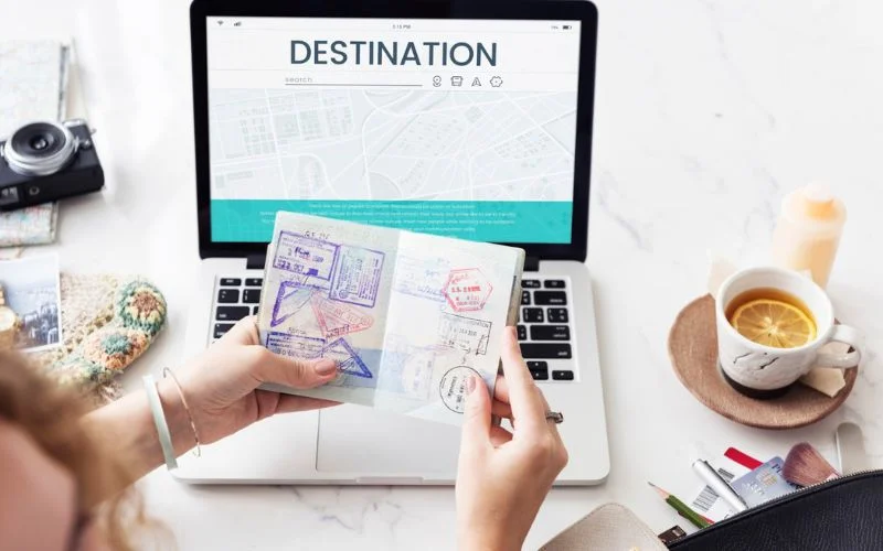 What Are Booking and Airbnb Fees for Property Owners? 2 airbnb commission